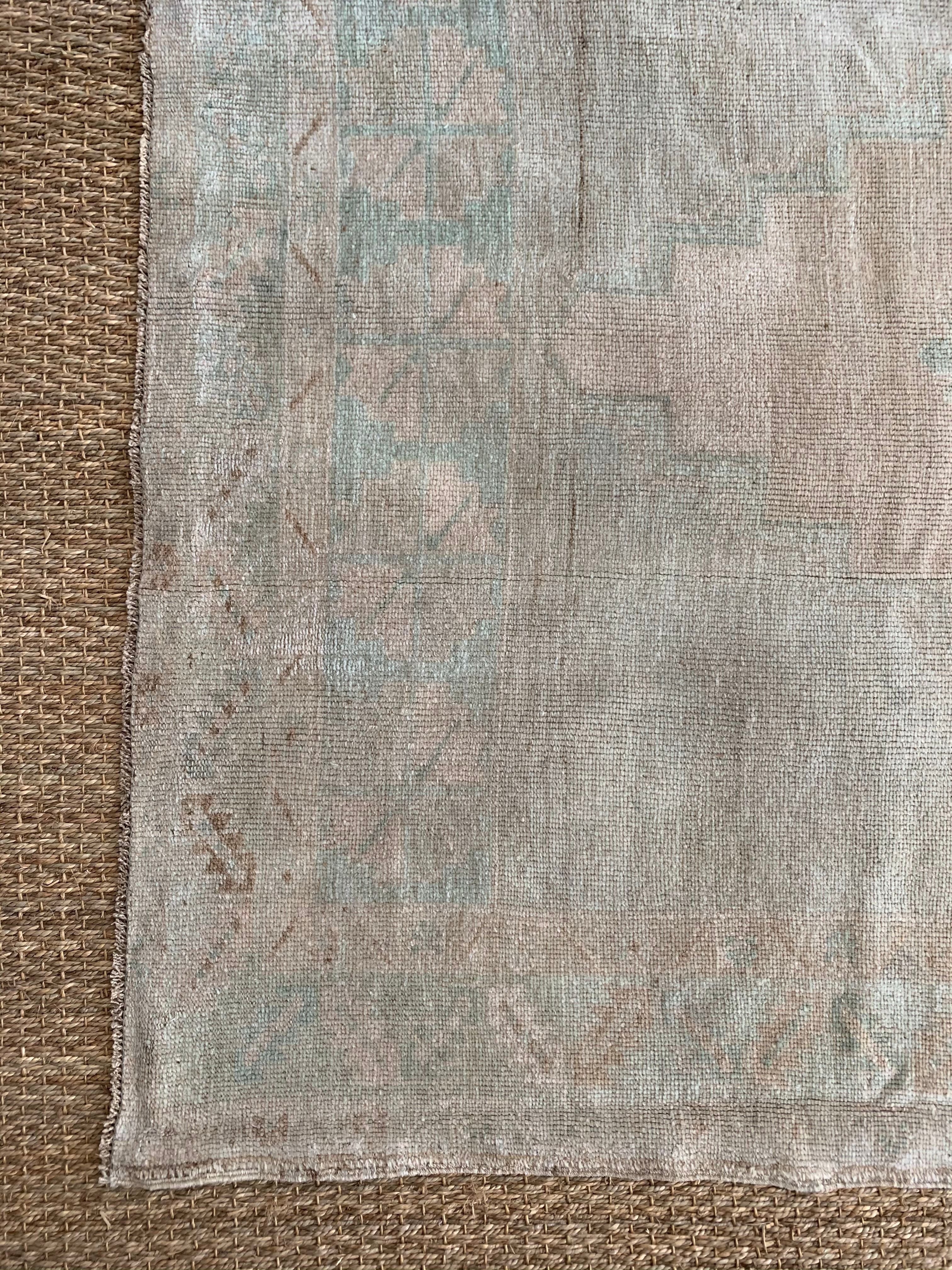 vintage handknotted anatolain rug -  4' 2" x 7' 2"