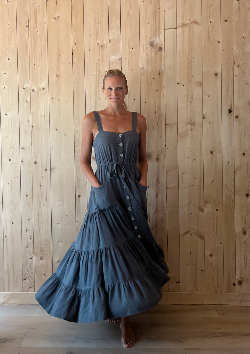 tiered button-down maxi dress small tiered button-down maxi dress small
