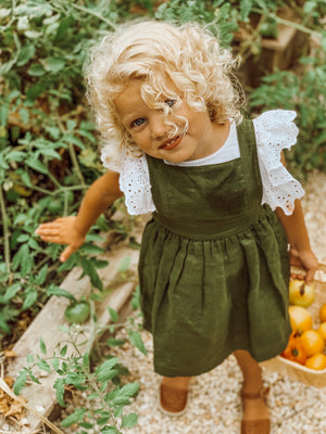 green linen pinafore dress 2Y green linen pinafore dress 2Y