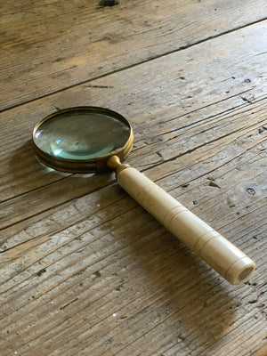 magnifying glass with ivory resin handle