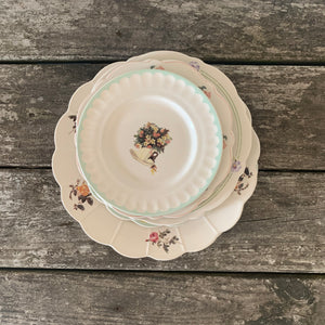 collection of 6 antique-inspired floral dishes
