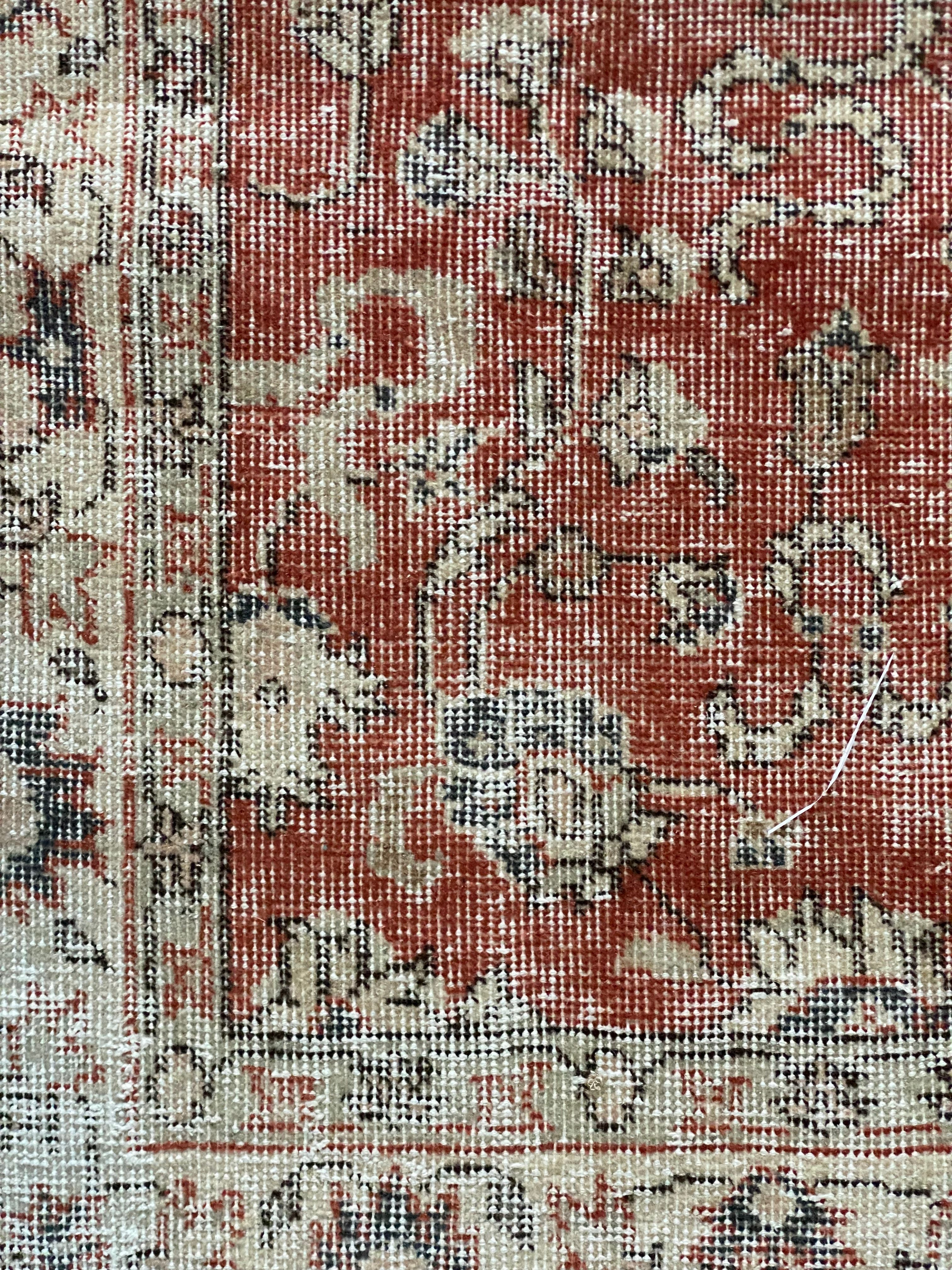 vintage turkish rug - 3'7" x 7'3"
